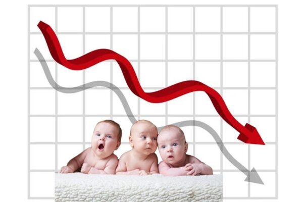 Dünyada doğurganlık oranının düşmesi — nedenler, istatistikler ve çözümler